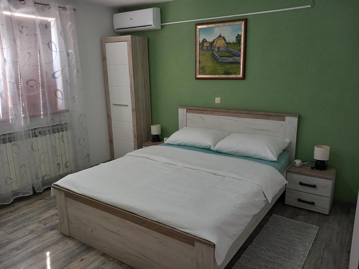 Guesthouse Mario Korenica Kültér fotó